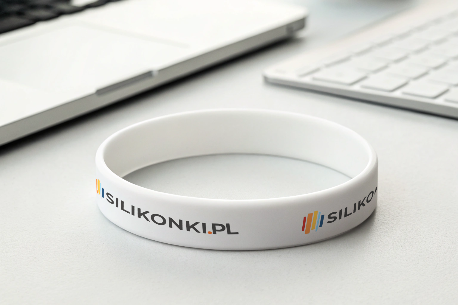 opaski silikonowe w pracy