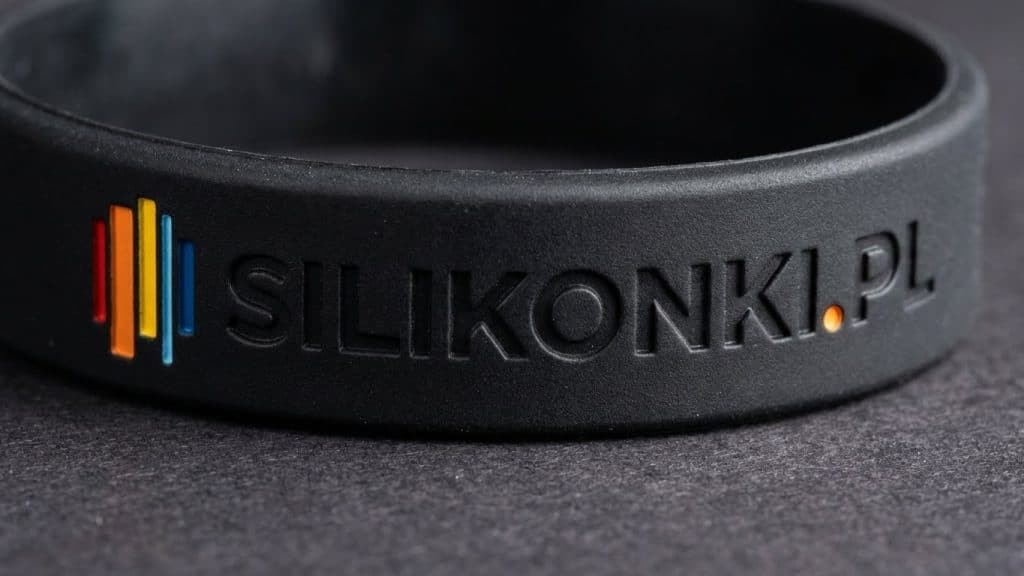 modne opaski silikonowe