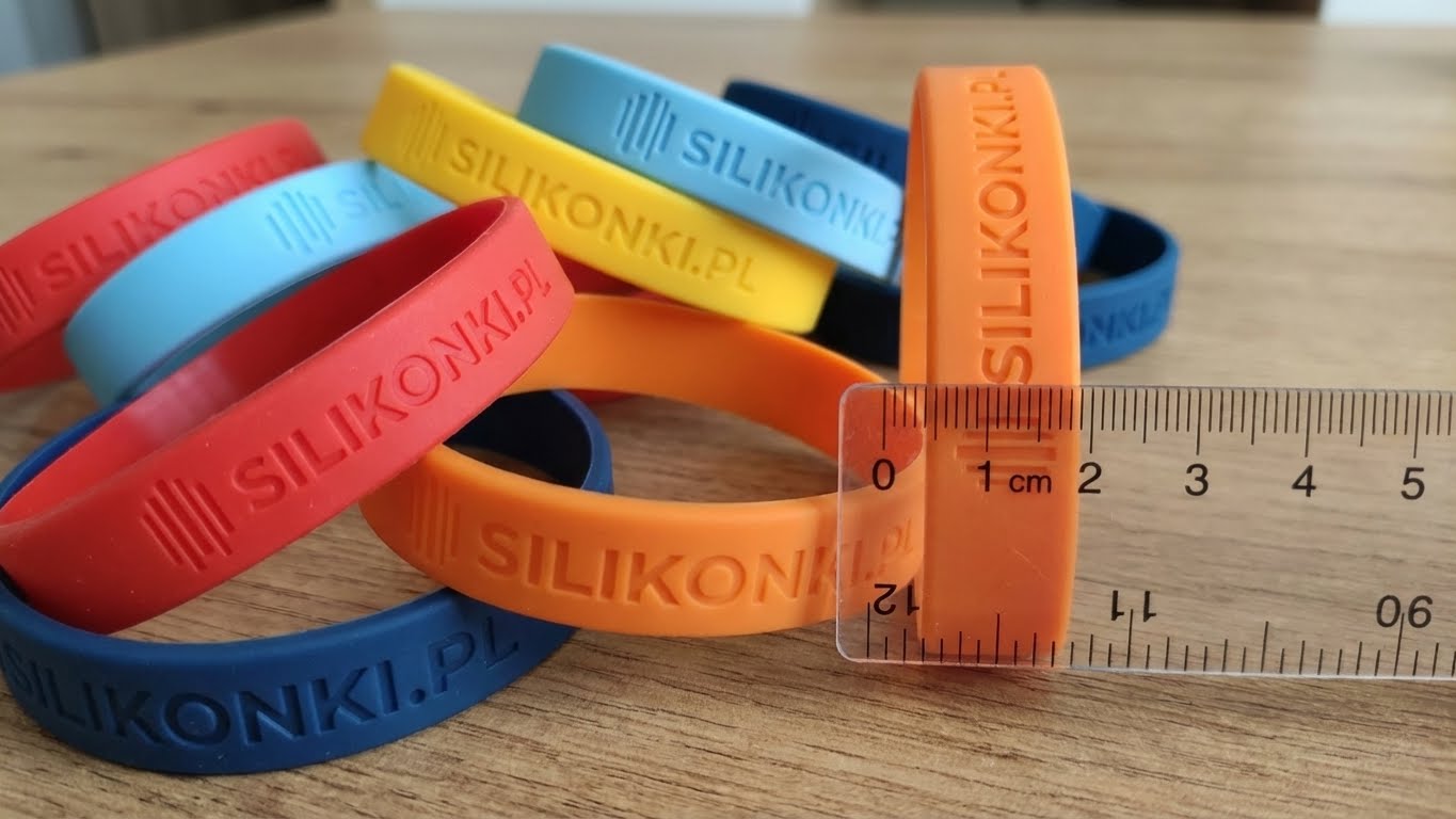 jak dopasować opaski silikonowe